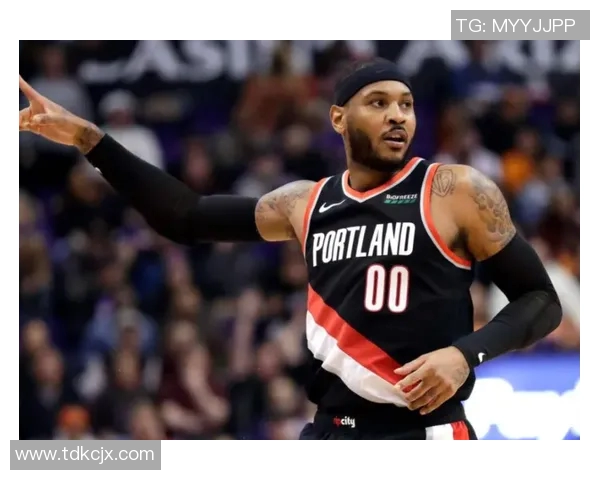 开拓者队全队备战季后赛,誓言再创辉煌