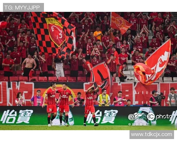 热火主场迎战豪门球队精彩对决引爆球迷热情